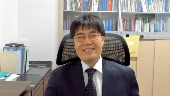 Screen grab of Dr. Takeshi Kutawa video "How to Prepare Samples for CLDN18.2 Testing"